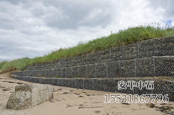 鉛絲籠護岸